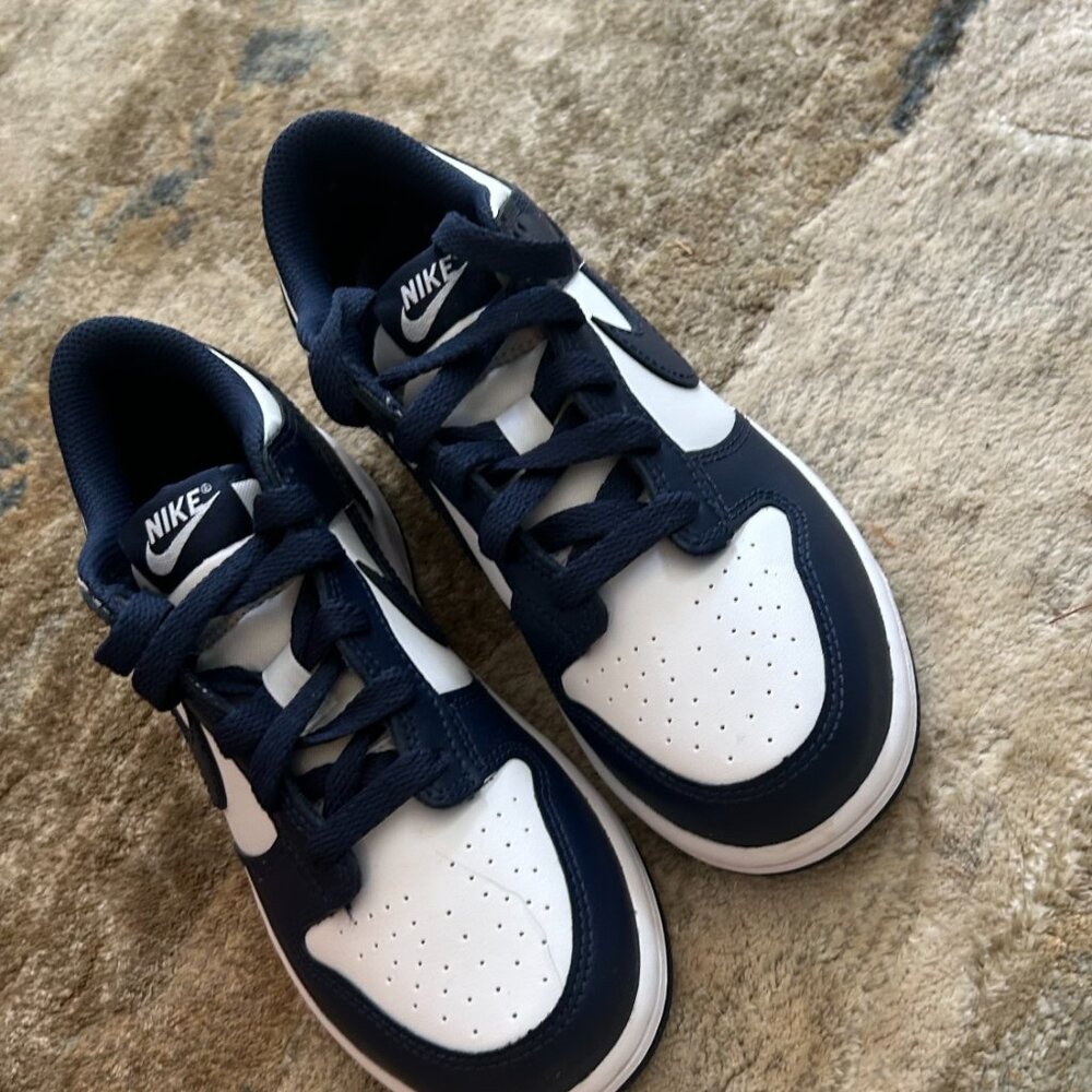 Nike Dunk Low - Children's Size 2Y ( Navy/White) - Picture 4 of 7